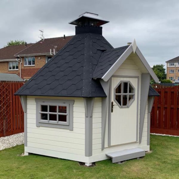 BBQ Hut