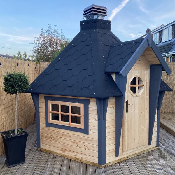 BBQ Hut